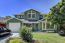 Welcoming Home in Willow Glen. Rebuilt From Foundation Up in 19 in San Jose, CA