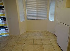 6429 Azurelyn Ave, Las Vegas, Nv 89122 3 Beds 2.5 Baths in Las Vegas, NV (Photo 4 of 10)