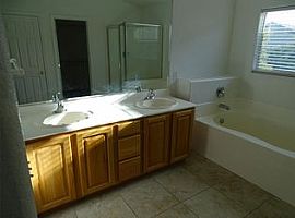 6429 Azurelyn Ave, Las Vegas, Nv 89122 3 Beds 2.5 Baths in Las Vegas, NV (Photo 7 of 10)