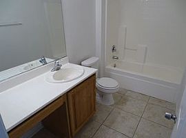 6429 Azurelyn Ave, Las Vegas, Nv 89122 3 Beds 2.5 Baths in Las Vegas, NV (Photo 8 of 10)