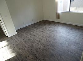 6429 Azurelyn Ave, Las Vegas, Nv 89122 3 Beds 2.5 Baths in Las Vegas, NV (Photo 9 of 10)