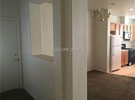 5862 Hollingshed Ct, North Las Vegas, Nv 89081 3 Beds 2.5 Baths in North Las Vegas, NV (Photo 9 of 11)