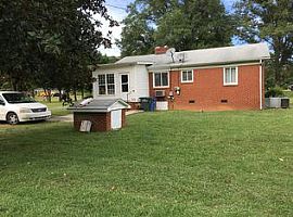 6211 Wilgrove Mint Hill Rd, Mint Hill, Nc 28227 2 Beds 1 Bath 1 in Mint Hill, NC (Photo 2 of 4)