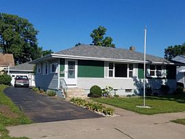 622 9th Ave S, Onalaska, Wi 54650 in Onalaska, WI