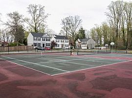 714 Eddy Rd, Crownsville, Md 21032 2 Beds 1 Bath 842 Sqft in Crownsville, MD (Photo 5 of 8)