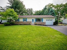 18 Pine Tree Dr, Mechanicsburg, Pa 17055 3 Beds 2.5 Baths 2,448 in Mechanicsburg, PA