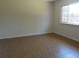 2 Beds 1 Bath in Manteca, CA (Photo 2 of 4)