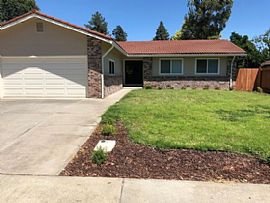 4 Beds 2 Baths in Woodland, CA