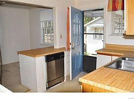 307 Bradley Dr, Montgomery, Al 36109 in Montgomery, AL (Photo 4 of 12)