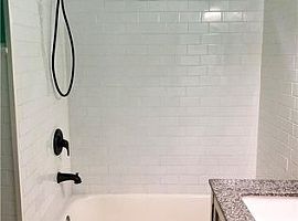 258 Crenshaw St, Mobile, Al 36606 in Mobile, AL (Photo 3 of 5)