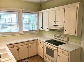 258 Crenshaw St, Mobile, Al 36606 in Mobile, AL (Photo 5 of 5)