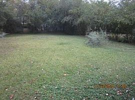 220 Saxon Dr, Birmingham, Al 35209 in Birmingham, AL (Photo 4 of 5)