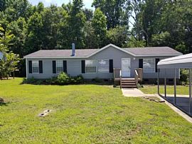 305 Walnut Crest Ct, Fountain Rent 550 Deposit 550 Total 1100 in Fountain Inn, SC
