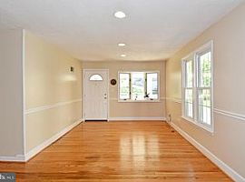 Lunceford Ln, Falls Church, Va in Falls Church, VA (Photo 3 of 7)