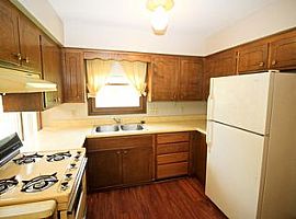 1001 Friar Ln, Madison, Wi 53711 in Madison, WI (Photo 4 of 5)