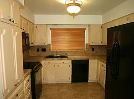 205 N Florence Ave, Litchfield Park, Az 85340 in Litchfield Park, AZ (Photo 5 of 6)