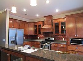 200 Fountain Crest Dr, Enterprise, Al 36330 in Enterprise, AL (Photo 3 of 8)