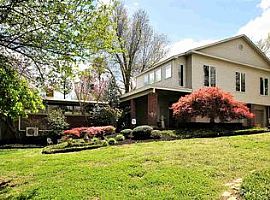 3930 Ferncliff Ct, Paducah, Ky  in Paducah, KY