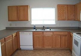 86916 Cartesian Pointe Dr, Yulee, Fl 32097  in Yulee, FL (Photo 4 of 7)