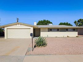 1028 E Manzanita Dr, Phoenix, Az 85020 in Phoenix, AZ