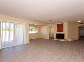 1028 E Manzanita Dr, Phoenix, Az 85020 in Phoenix, AZ (Photo 2 of 9)