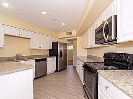 1028 E Manzanita Dr, Phoenix, Az 85020 in Phoenix, AZ (Photo 6 of 9)