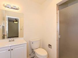 1028 E Manzanita Dr, Phoenix, Az 85020 in Phoenix, AZ (Photo 7 of 9)