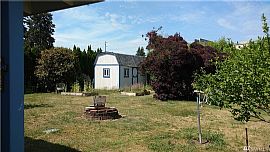 9026 42nd Dr Nemarysville, Wa 98270  in Indianapolis, IN (Photo 4 of 6)