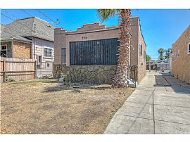 224 W 106th Stlos Angeles, Ca 90003  in Los Angeles, CA