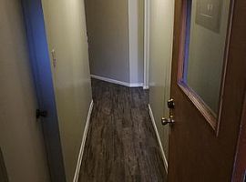 1862 S 1600 E, Salt Lake City, Ut 84105 2 Beds 1 Bath 950 Sqft in Salt Lake City, UT (Photo 3 of 10)