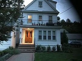 33 Parkway Road  Third Floor, Bronxville in Yonkers, NY