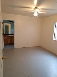 437 E Geronimo Bluff Loop Tucson, Az 85705 in Tucson, AZ (Photo 7 of 8)