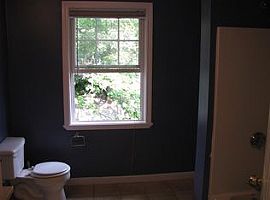 54 Knowles St, Providence, Ri 02906 in Providence, RI (Photo 8 of 10)