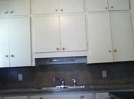 1437 Nw 45th St, Oklahoma City, Ok 7 in Oklahoma City, OK (Photo 5 of 5)