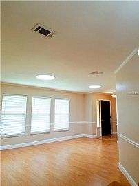  The Home Features a Large Floor Plan, 3 Bedrooms, and 2 Bath in Orlando, FL (Photo 2 of 6)