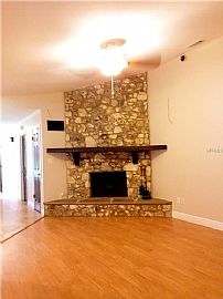  The Home Features a Large Floor Plan, 3 Bedrooms, and 2 Bath in Orlando, FL (Photo 5 of 6)