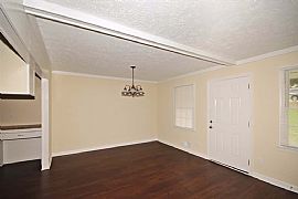 396 Sancho Dining Roombeautifully Renovated 3 Bedroom 2 Bathroom in Lawrenceville, GA (Photo 2 of 8)