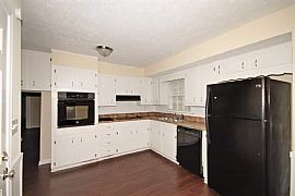 396 Sancho Dining Roombeautifully Renovated 3 Bedroom 2 Bathroom in Lawrenceville, GA (Photo 5 of 8)