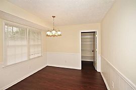 396 Sancho Dining Roombeautifully Renovated 3 Bedroom 2 Bathroom in Lawrenceville, GA (Photo 6 of 8)
