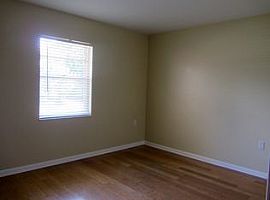 1626 Rose Dr, Lakeland, Fl 33813 3 Beds 2 Baths 1,491 Sqft in Lakeland, FL (Photo 4 of 11)