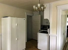 49 Main Cir, Shrewsbury, Ma 01545 3 Beds 1 Bath 1,121 Sqft in Shrewsbury, MA (Photo 12 of 12)