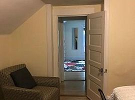 49 Main Cir, Shrewsbury, Ma 01545 3 Beds 1 Bath 1,121 Sqft in Shrewsbury, MA (Photo 6 of 12)