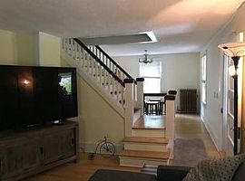 49 Main Cir, Shrewsbury, Ma 01545 3 Beds 1 Bath 1,121 Sqft in Shrewsbury, MA (Photo 7 of 12)