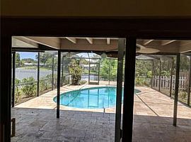 609 Gershwin Dr, Largo, Fl 33771 2 Beds 2 Baths 1,019 Sqft in Largo, FL (Photo 6 of 8)