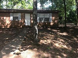 200 James Cir, Oxford, Ms in Oxford, MS
