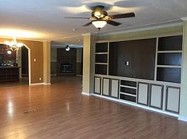 27 Lake Vista Ct, Fort Mitchell, Al 36856 in Fort Mitchell, AL (Photo 7 of 12)