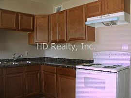 Lovely Two Bedroom in Orlando, FL (Photo 4 of 11)