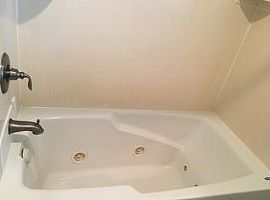 Louden Ln Madison, Wi 53716 3 Beds 1 Bath 990 Sqft in Madison, WI (Photo 11 of 11)