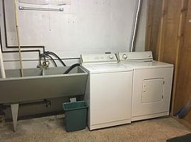 Louden Ln Madison, Wi 53716 3 Beds 1 Bath 990 Sqft in Madison, WI (Photo 8 of 11)