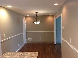  4107 Cottagehill Rd, Louisville, Ky 40299 3 Beds 2.5 Baths 1,5 in Louisville, KY (Photo 2 of 4)